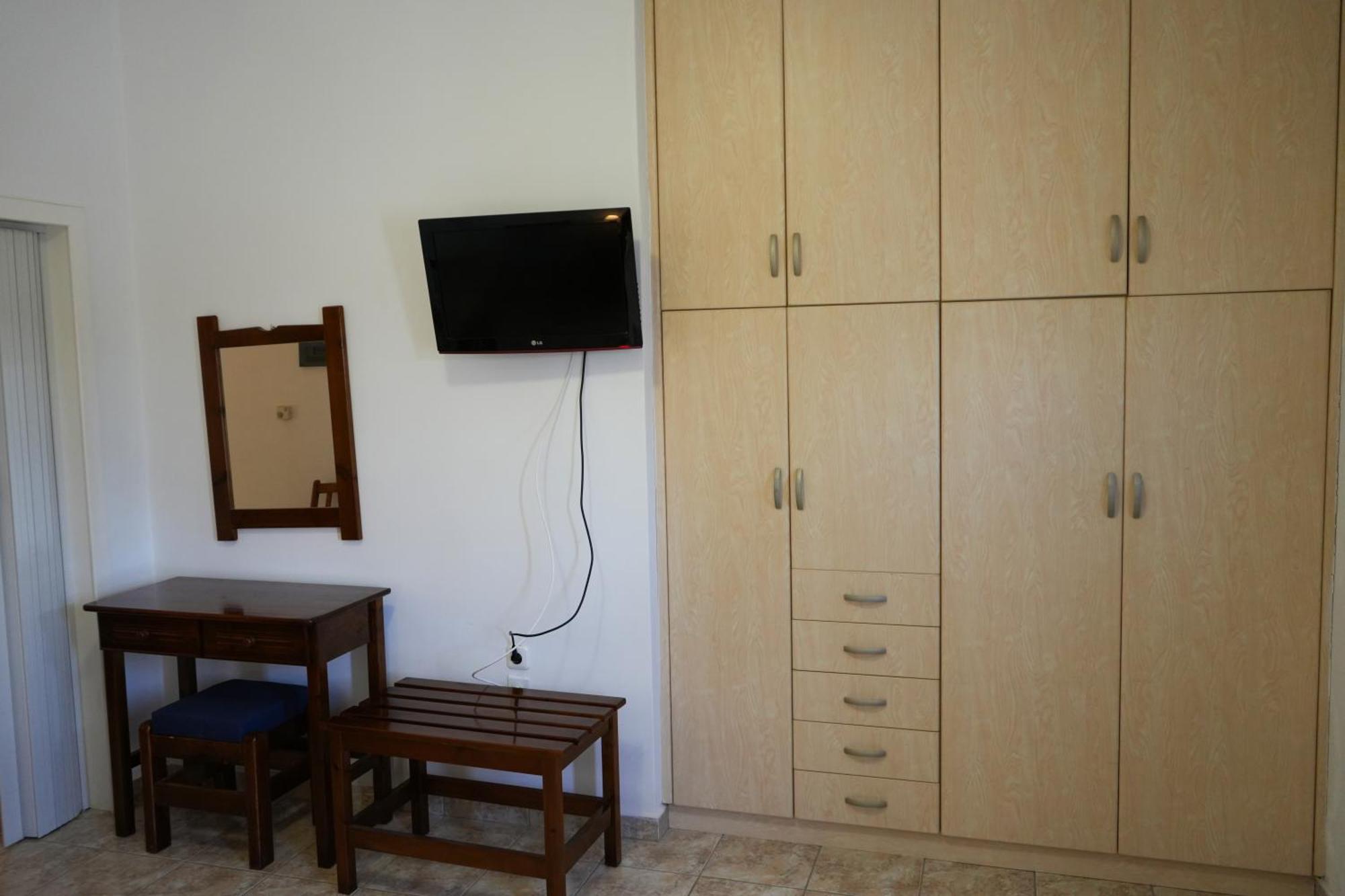 Holiday home Parrot Fratsia