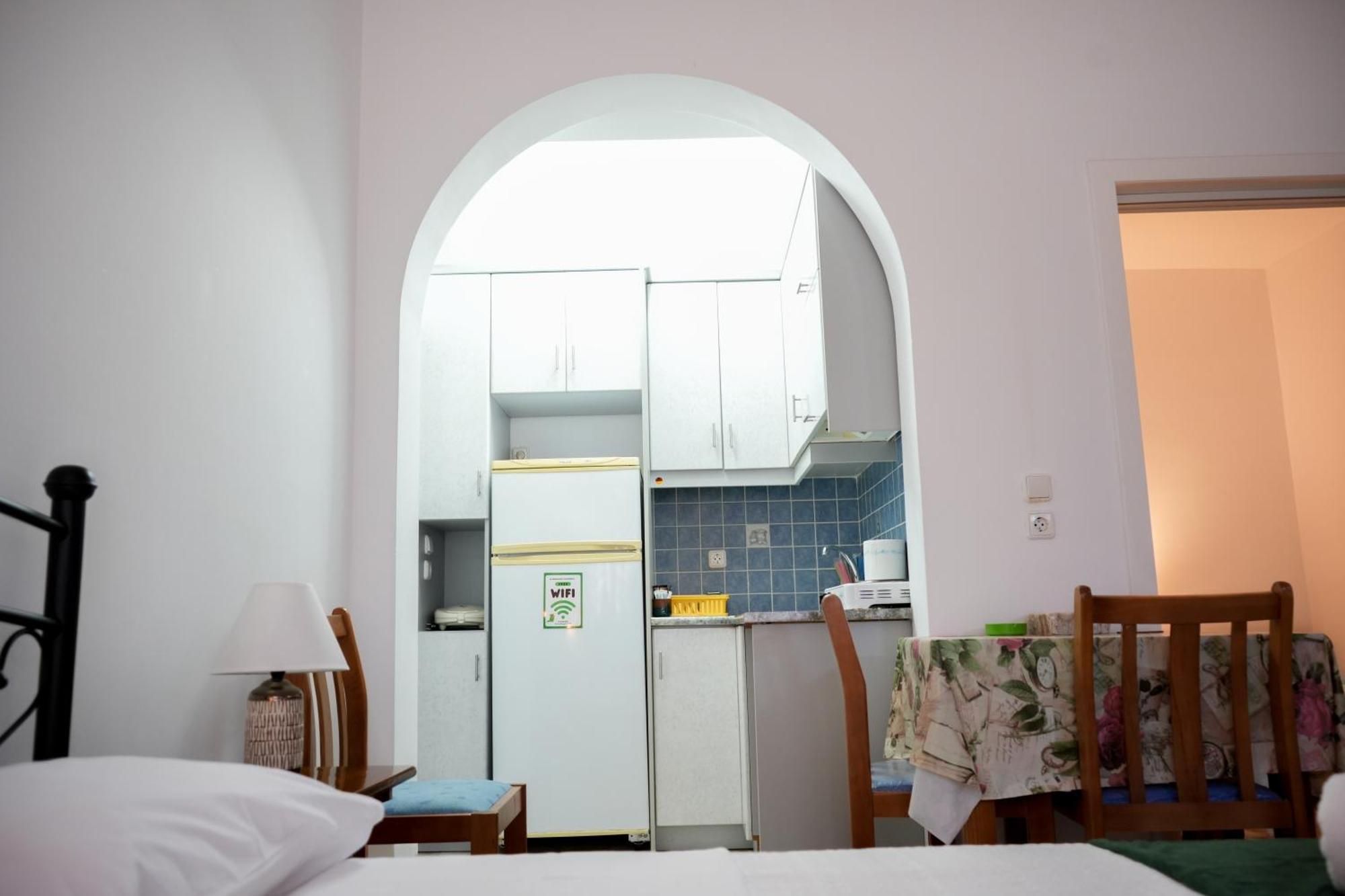 Holiday home Parrot Fratsia